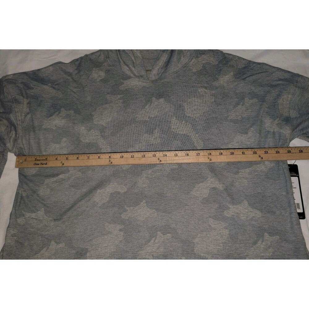 Yogalicious Lux Womens XL Hoodie Jacket Gray White Camo with Thumb Holes NWT - Picture 6 of 10